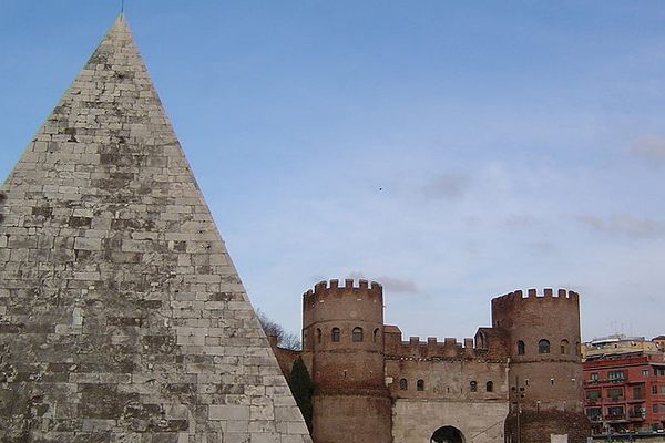 Pyramid of Cestius.